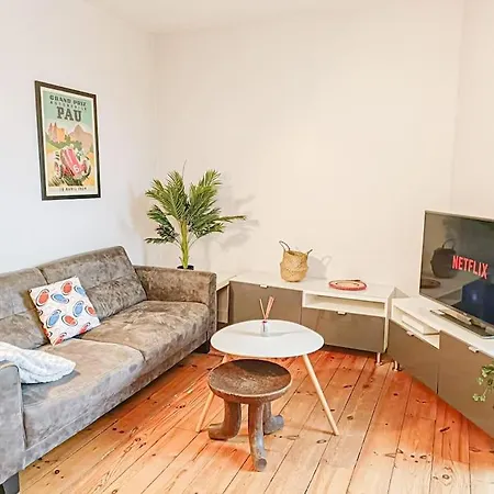 Cosy Pyrenees 2ch - Vue Sur Le Chateau Et Parking Prive Apartman *